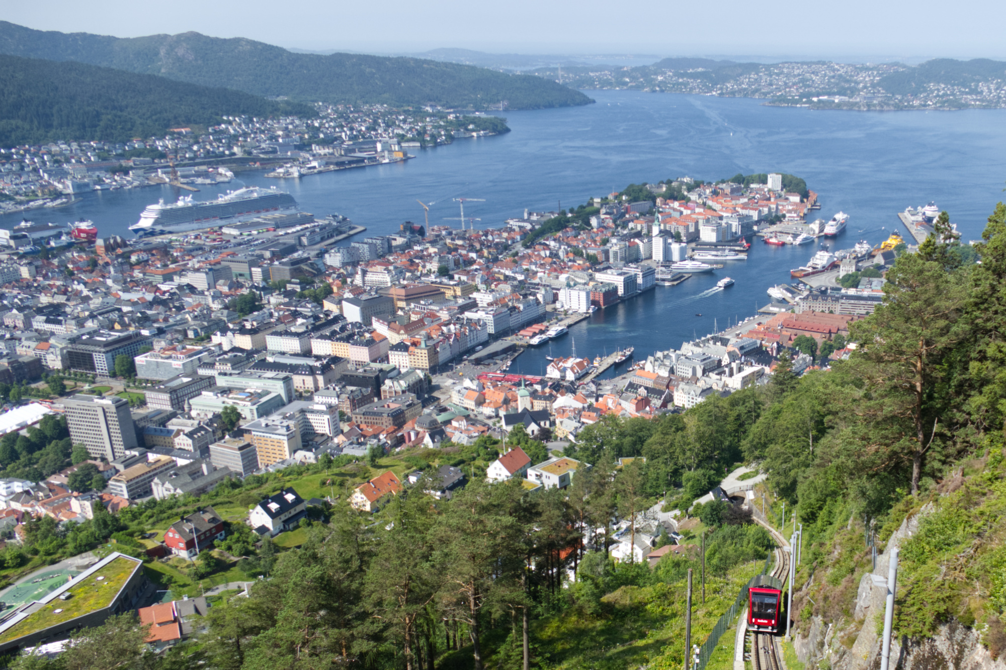 Bergen vom Fløyen aus gesehen